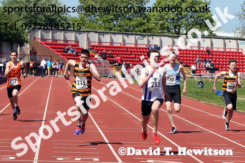 Boys under-15s, North East Track and Field Champs., Gateshead. Photo: David T. Hewitson/Sports for All Pics